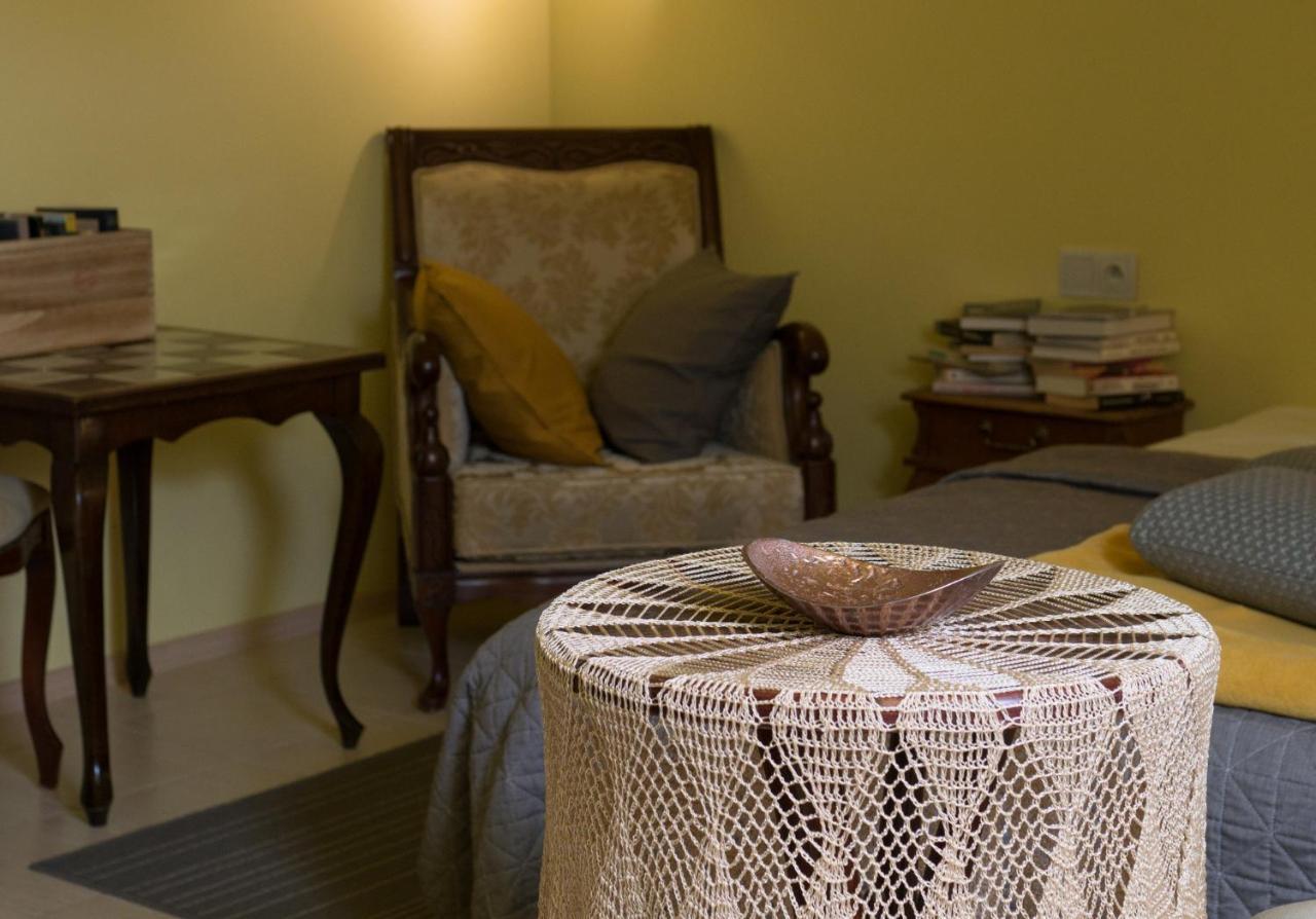 Medison Family Boutique B&B Kielce Bagian luar foto